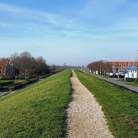 Welkom In Dekreek V59, Dem Freundlichen Ferienhaus Bruinisse Bagian luar foto