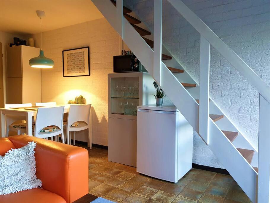 Welkom In Dekreek V59, Dem Freundlichen Ferienhaus Bruinisse Bagian luar foto